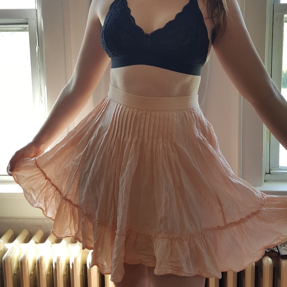 Pink GAP prairie mini skirt